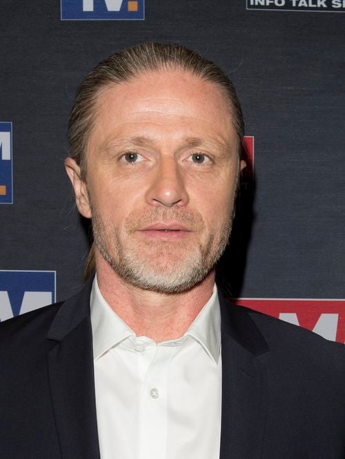 "Je fais ça depuis des années" : Emmanuel Petit pratique une activité non conventionnelle, moins de 10 000 personnes sont déclarées en France