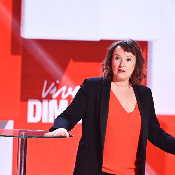 Exclusif - Anne Roumanoff - Enregistrement de l'émission "Vivement dimanche" au studio Rive Gauche, presentée par Michel Drucker . Diffusion sur France 3 le  16/02/2025. © Guillaume Gaffiot/Bestimage