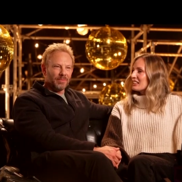 "On s'est plus quittés depuis. On essaie de construire quelque chose ensemble."

Ian Ziering et sa compagne dans Danse avec les stars, capture d'écran TF1