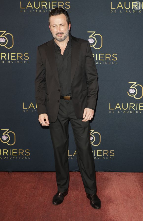 Michaël Cohen - Photocall de la 30ème cérémonie des Lauriers de l'audiovisuel au théâtre Marigny à Paris le 24 février 2025. © Coadic Guirec/Bestimage