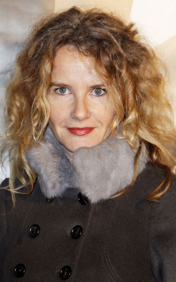Isabelle Pasco pose lors du 19ème Festival du Film de Sarlat 2010 à Sarlat, dans le sud-ouest de la France, le 9 novembre 2010. Photo by Patrick Bernard/ABACAPRESS.COM
