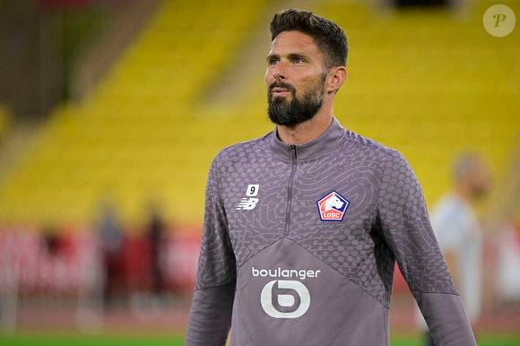 Disponible en magasin dès le 4 juin, cette ligne de vêtements vise à promouvoir une vision abordable du sport.

Match de football en ligue 1 McDonald's : Lille l'emporte face à Monaco au stade Louis II de Monaco le 10 mai 2026.

© William Cannarella / PsnewZ / Bestimage
