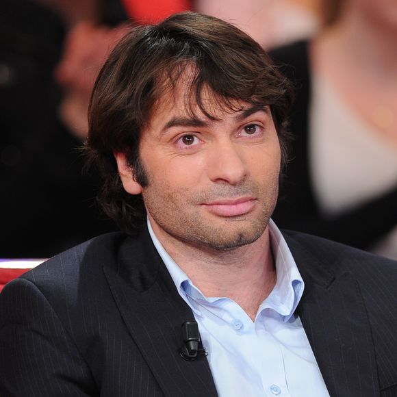 Christophe Dominici dans l'émission Vivement dimanche, à Paris (05/01/2011)
© Guillaume Gaffiot /Bestimage