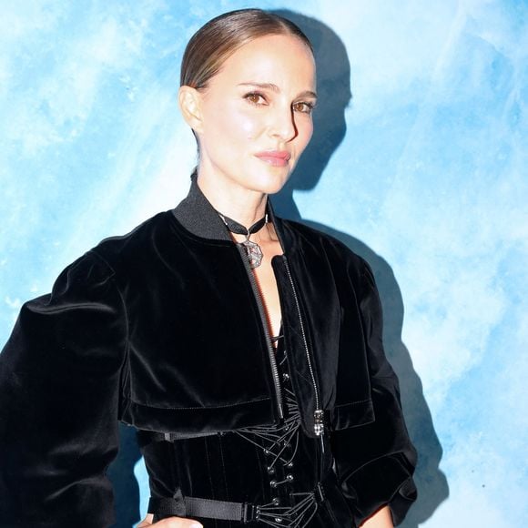 Natalie Portman - Célébrités au Défilé Dior, Collection Prêt-à-porter Printemps / Eté 2025 dans le cadre de la Fashion Week de Paris, France, le 24 Septembre 2024. 

© Bertrand Rindoff / Bestimage