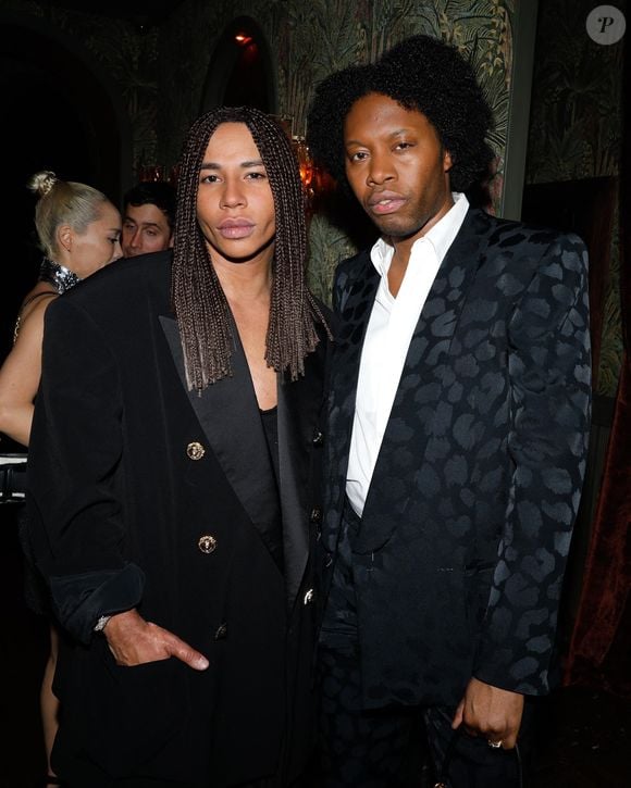 Olivier Rousteing a également pris la parole pour donner sa version.

Balmain et Olivier Rousteing organisent un dîner intime au restaurant Monsieur, à Manhattan, New York.© Backgrid USA / Bestimage