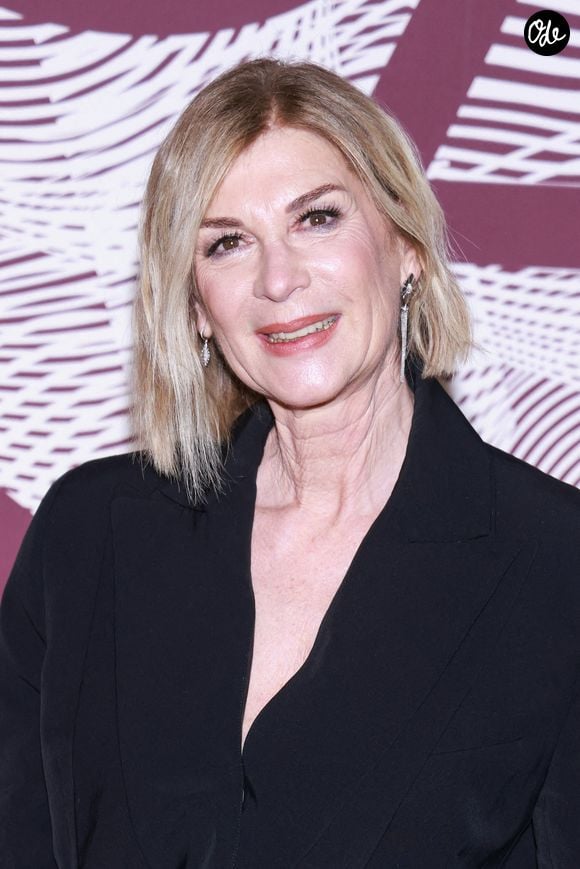 Michèle Laroque pose à son arrivée au dîner de gala organisé à l'issue de la 51e cérémonie des César, qui s'est tenue au célèbre restaurant Fouquet's à Paris le 26 février 2026. Photo de David Boyer/ABACAPRESS.COM