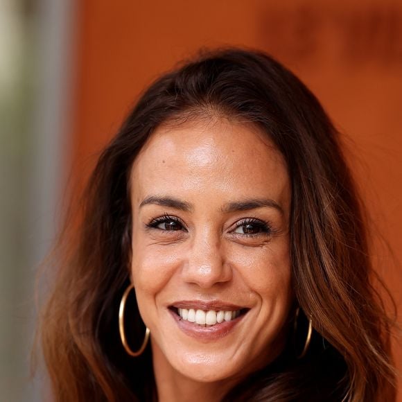 Alice Belaïdi au village lors des Internationaux de France de Tennis de Roland Garros 2025, à Paris, France, le 6 juin 2025. © Jacovides-Moreau/Bestimage