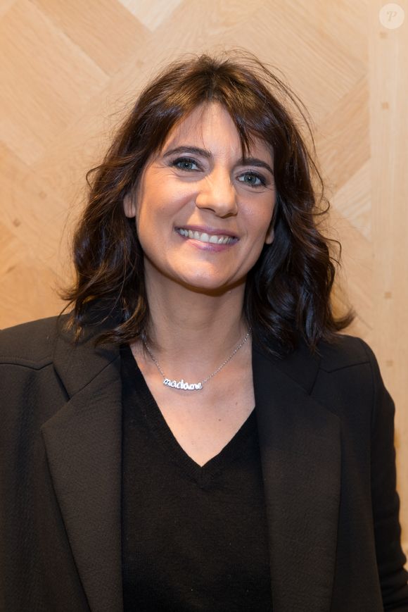 Exclusif - Estelle Denis au lancement de la collection capsule "Max & Moi vu par Valérie Benaïm" à Paris, le 20 octobre 2017.

Photo : Cyril Moreau / Bestimage