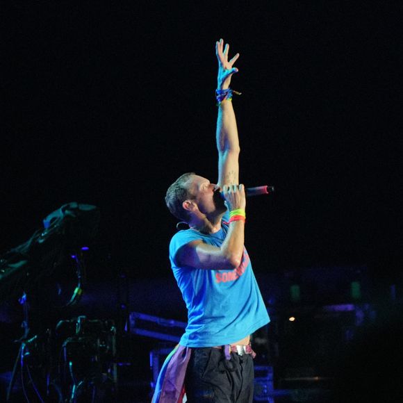 Les fondateurs avaient déposé la marque à l'INPI en septembre 2022, bien avant la sortie de l'album.

Chris Martin de Coldplay se produit sur la scène Pyramid au festival de Glastonbury, à Worthy Farm dans le Somerset, au Royaume-Uni. Photo by Yui Mok/PA Wire/ABACAPRESS.COM