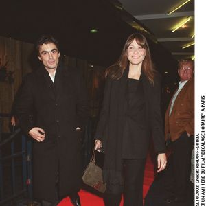 Carla Bruni et son ex-compagnon Raphaël Enthoven - 1ère du film "Décalage Horaire" à Paris - 2002.