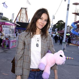 Mareva Galanter (Miss France 1999) - Inauguration de la Foire du Trône 2025 à Paris le 4 avril 2025. © Cédric Perrin/Bestimage