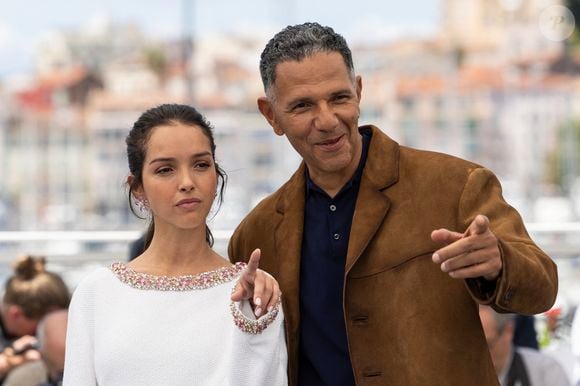 Roschdy Zem, Lyna Khoudri - Photocall du film "13 Jours 13 Nuits" lors du 78ème Festival International du Film de Cannes le 24 mai 2025. © Jacovides-Moreau/Bestimage