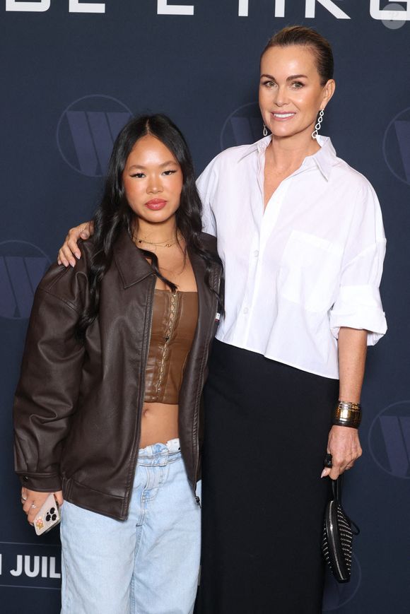 Laeticia Hallyday et sa fille Joy Hallyday assistent à la première de Largo Winch : Le Prix de l'argent au Grand Rex à Paris, France, le 18 juin 2024. Photo par Jerome Dominé/ABACAPRESS.COM