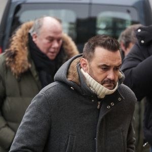 Cyril Lignac assistant à la cérémonie d'enterrement de Jean-Luc Petitrenaud à l'église Saint-Pierre du Gros Caillou dans le 7e arrondissement de Paris, France, le 17 janvier 2025. Jean-Luc Petitrenaud, critique gastronomique et personnalité de la télévision française, est décédé le 10 janvier à l'âge de 74 ans. Photo par Nasser Berzane/ABACAPRESS.COM