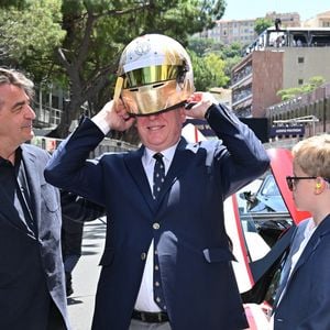 Le prince Albert II de Monaco et son fils le prince Jacques de Monaco, marquis des Baux avec Yannick Alléno lors du Formula 1 Louis Vuitton Grand Prix de Monaco 2026 le 7 juin 2026. © Bruno Bebert/Bestimage