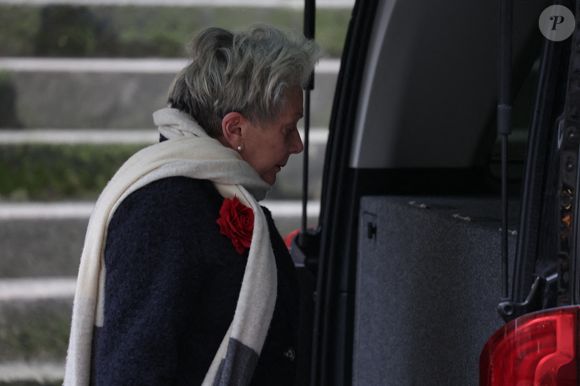 Françoise Laborde lors de la cérémonie des obsèques de Catherine Laborde à l'église Saint-Roch à Paris, France, le 6 février 2025. L'emblématique présentatrice météo de TF1 est décédée le 28 janvier 2025 à l'âge de 73 ans, des suites d'une démence à corps de Lewy, une maladie neurodégénérative dont Catherine Laborde souffrait depuis 2014. Photo by Nasser Berzane/ABACAPRESS.COM