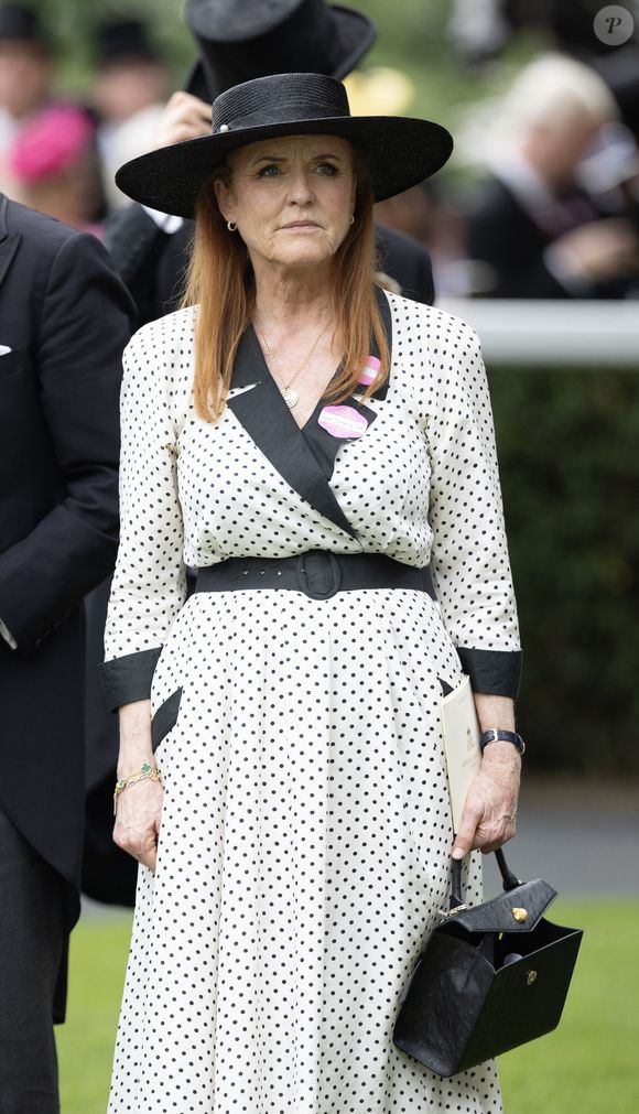 20 juin 2025.

Quatrième jour du Royal Ascot Meeting qui se tient à l'hippodrome d'Ascot, dans le Berkshire, au Royaume-Uni.

Ici, Sarah Ferguson, duchesse d'York (Sarah Ferguson, duchesse d'York)

Credit : GoffPhotos.com Ref : KGC-09