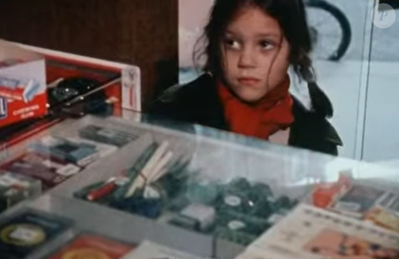 Elle a fait ses premiers pas dans le téléfilm "Le monde des tout-petits" dont l'INA a diffusé quelques images sur Facebook

Marion Cotillard a fait sa première télé à l'âge de 7 ans