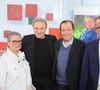 Dans la foulée, Vivement dimanche prochain proposera un hommage émouvant à l'inoubliable acteur Jacques Villeret.

Exclusif - Ghislaine Villeret, Michel Drucker, Daniel Russo et Emmanuel Chaunu - Enregistrement de l'émission Vivement dimanche au studio Rive Gauche , présentée par Michel Drucker . Diffusion sur France 3 le 29/03/2026. Photos prises le 18 mars 2026.
© Guillaume Gaffiot / Bestimage