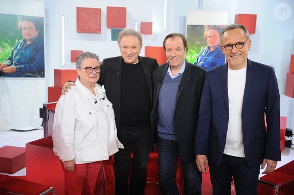 Dans la foulée, Vivement dimanche prochain proposera un hommage émouvant à l'inoubliable acteur Jacques Villeret.

Exclusif - Ghislaine Villeret, Michel Drucker, Daniel Russo et Emmanuel Chaunu - Enregistrement de l'émission Vivement dimanche au studio Rive Gauche , présentée par Michel Drucker . Diffusion sur France 3 le 29/03/2026. Photos prises le 18 mars 2026.
© Guillaume Gaffiot / Bestimage