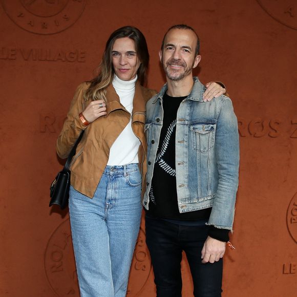 Calogero et sa compagne Marie Bastide au village des internationaux de tennis de Roland Garros le jour de la finale homme Nadal / Djokovic à Paris le 11 octobre 2020.

© Dominique Jacovides / Bestimage