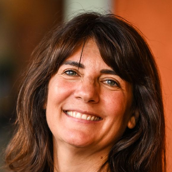 Après avoir relancé "Ça se discute" sur RMC Life en octobre dernier,

Estelle Denis lors de Roland-Garros 2026, Roland-Garros 2026, tournoi de tennis du Grand Chelem au stade Roland-Garros le 24 mai 2026 à Paris, France. (Credit Image : © Matthieu Mirville/ZUMA Press Wire / Bestimage)