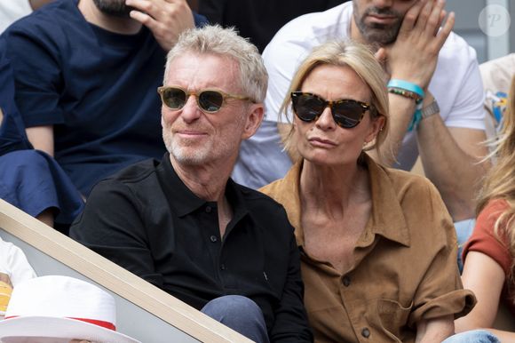 Sans surprise, d'innombrables stars ont fait le déplacement pour assister à son ultime match ! A l'instar de Denis Brogniart et sa femme Hortense qui se sont montrés particulièrement complices devant les photographes.

Denis Brogniart et sa femme Hortense Borgniart dans les tribunes lors des Internationaux de France de Tennis de Roland Garros 2025 à Paris, le 29 mai 2025.
© Moreau / Jacovides / Bestimage