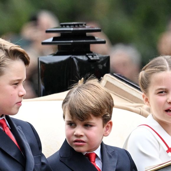 Le prince George, le prince Louis et la princesse Charlotte de Galles - La famille royale d'Angleterre lors du défilé "Trooping the Colour" à Londres. Le 17 juin 2023