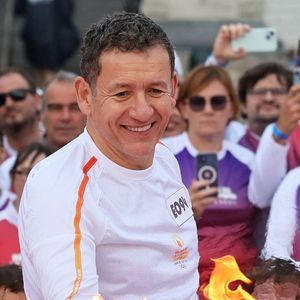 Dany Boon, dernier porteur de la flamme olympique, allume le chaudron - Dany Boon, dernier porteur de la flamme olympique dans le Nord, a allumé le chaudron olympique sur l'esplanade du Champs de Mars à Lille le 2 juillet 2024.
Agence / Bestimage