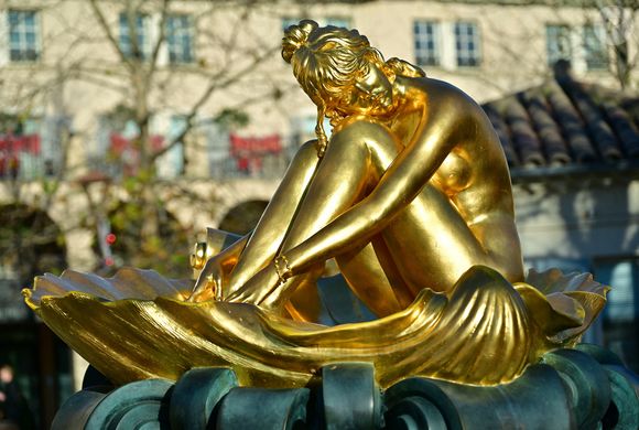Illustration de la statue de Brigitte Bardot à Saint-Tropez, au lendemain du décès de l'actrice à l'âge de 91 ans. 

© Christian Liewig / Bestimage