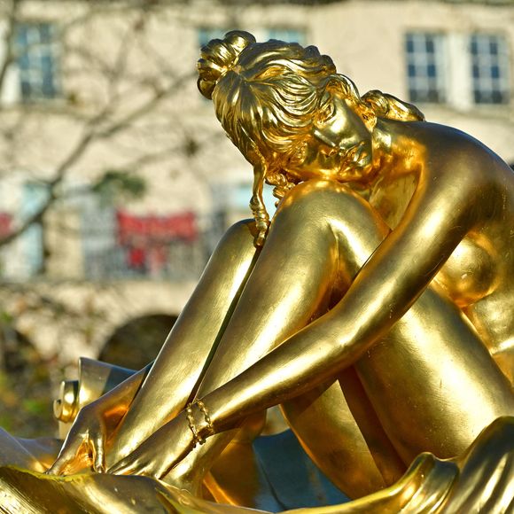 Illustration de la statue de Brigitte Bardot à Saint-Tropez, au lendemain du décès de l'actrice à l'âge de 91 ans. 

© Christian Liewig / Bestimage