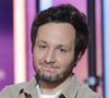Vianney raconte avoir ressenti une grande émotion en entrant pour la première fois dans son refuge.

Vianney se mobilise pour la 38ème édition du Téléthon dans les studios de France 2 à Paris, le 29 novembre 2024.

© Coadic Guirec / Bestimage