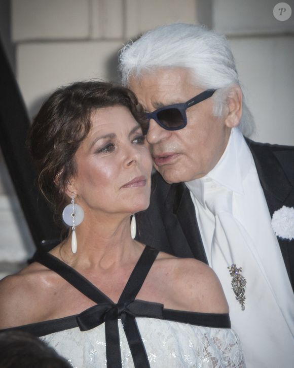 La princesse Caroline de Hanovre et Karl Lagerfeld arrivent au " Love Ball " organisé par Natalia Vodianova au profit de la Naked Heart Foundation à l'Opéra Garnier. Monaco le 27 juillet 2013. Photo de Marco Piovanotto/ABACAPRESS.COM