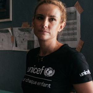 Elodie Gossuin, ambassadrice Unicef France visite le centre de Santé Haussmann, à Obock Assasane, Djibout. © Benjamin Decoin/Unicef France via Bestimage