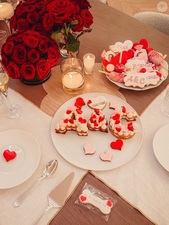 Le pilote Ferrari a fait sa demande en mariage

Charles Leclerc fiancé à sa compagne Alexandra Saint Mleux ©Instagram - Charles Leclerc