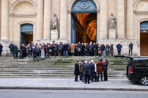 Sortie des obsèques de Catherine Laborde en l'église Saint-Roch à Paris, le 6 février 2025. 

© Jacovides - Moreau / Bestimage