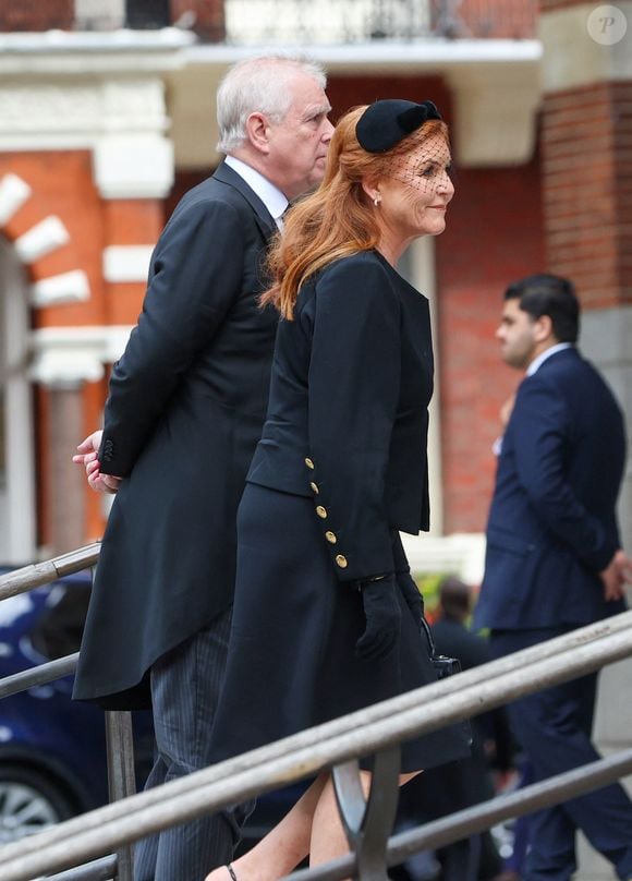 Le prince Andrew arrive à la messe de Requiem de la duchesse de Kent, à la cathédrale de Westminster, dans le centre de Londres. Photo by GOFF  / BESTIMAGE