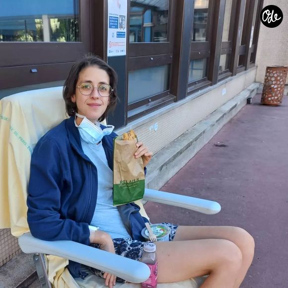 Clémentine Vergnaud, journaliste de France Info, était atteinte d'un cancer rare et incurable. Le 6 octobre 2023, elle avait donné de ses nouvelles sur Instagram.