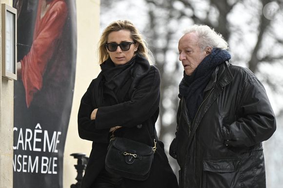 Didier Barbelivien et son épouse Laure lors des obsèques de Pal Sarkozy, père de l'ancien président français, à l'église Saint Jean-Baptiste de Neuilly-sur-Seine, France, le 9 mars 2023. Photo by ABACAPRESS.COM