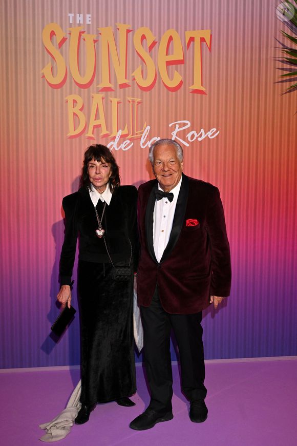 Massimo Gargia et Carla Milesi di Grèsi durant la 69ème édition du Bal de la Rose dans la Salle des Étoiles du Sporting Monte-Carlo à Monaco, le 29 mars 2025.
 © Bruno Bebert / Pool Monaco / Bestimage