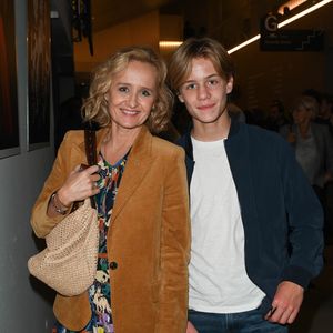 Caroline Roux avec son fils Marceau Solly-Roux à la générale de l'opéra-rock "Starmania" à la Seine Musicale de Boulogne-Billancourt le 8 novembre 2022.
© Dominique Jacovides-Coadic Guirec/Bestimage
