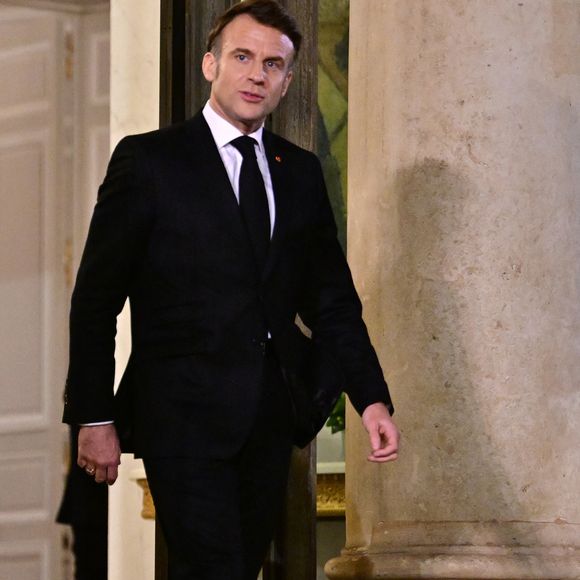 Le président Emmanuel Macron accueille Mohamed Bin Zayed Al-Nahyan, Président des Émirats Arabes Unis, au palais de l'Elysée pour une signature d’accord et un dîner de travail le 6 février 2025.

© Christian Liewig / Bestimage
