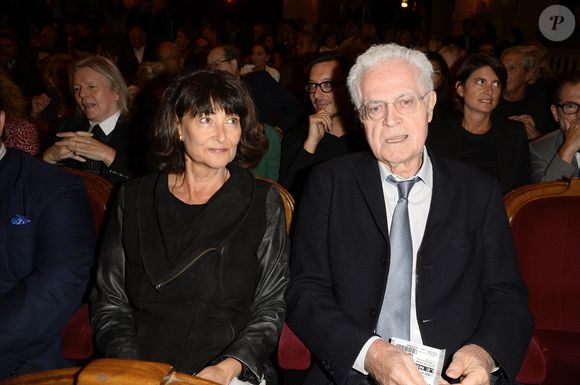 La philosophe Sylviane Agacinski élue à l'Académie française, faisant monter à sept le nombre de femmes membres de l'institution - Lionel Jospin et sa femme Sylviane Agacinski - Générale de la pièce de théâtre "Le Mensonge" au théâtre Edouard VII à Paris, le 14 septembre 2015.