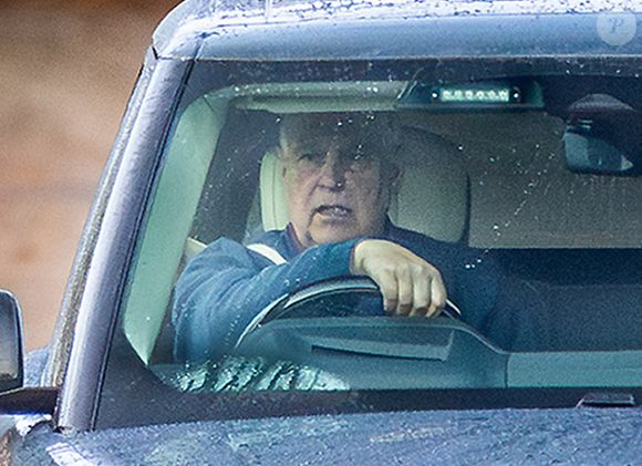Andrew Mountbatten-Windsor quitte Royal Lodge dans le Berkshire. Andrew Mountbatten-Windsor a perdu tous ses titres et va quitter le Royal Lodge pour s'installer dans une propriété du domaine de Sandringham dans le Norfolk. Photo par GOFF  / BESTIMAGE