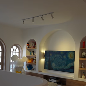 "Home tour" de Thibault Garcia sur YouTube