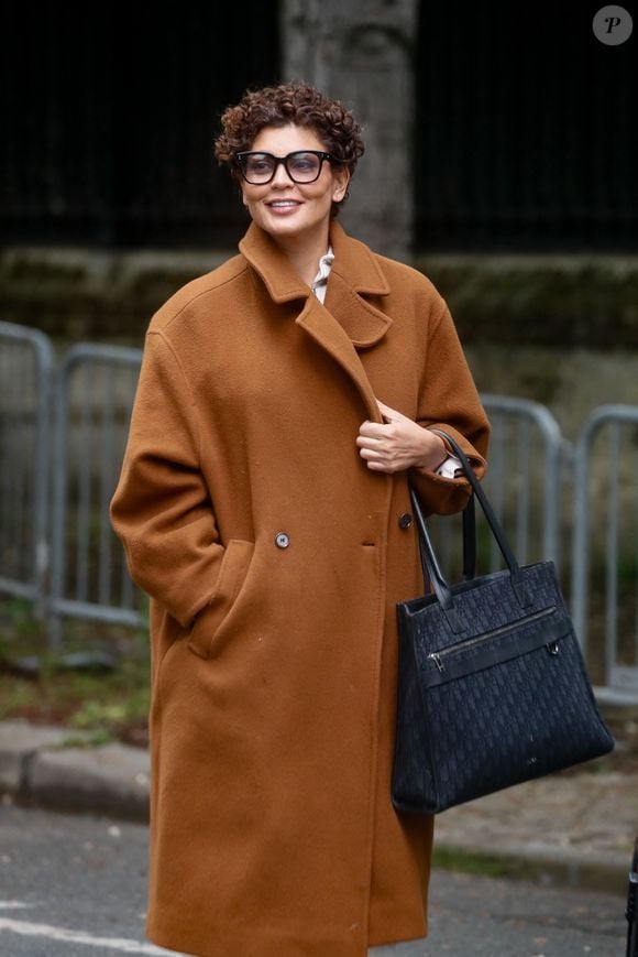 Nawell Madani - Arrivées à l'enregistrement de l'émission Vivement dimanche au studio Gabriel à Paris, France, le 17 avril 2024, diffusée le 28 avril 2024 sur France 3. © Christophe Clovis/Bestimage