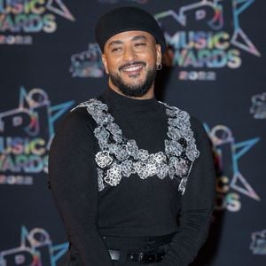 Slimane assiste à la 24e édition des NRJ Music Awards au Palais des Festivals le 18 novembre 2022 à Cannes, France. Photo par Shootpix/ABACAPRESS.COM