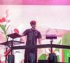 Petit Biscuit brise le silence. 

Petit Biscuit, Mehdi Benjelloun - Festival Lollapalooza Music au Grant Park à Chicago, Illinois, Etats-Unis 
©Backgrid UK/ Bestimage