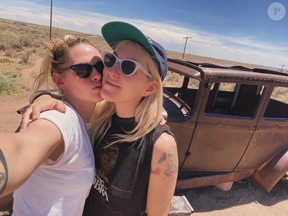 Kristen Stewart et l'actrice Dylan Meyer.
© Instagram Dylan Meyer (@spillzdylz)