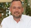 Le chef a dédié ce titre à sa grand-mère, qui lui a transmis sa passion pour la cuisine et qui est décédée cette année.

Les Chefs à Saint-Tropez fêtent les producteurs 2026 - David Gallienne membre du jury de la "battle d'Aïoli"place des Lices à Saint-Tropez, le 4 mai 2026.. © Jean-Marc Lhomer/Bestimage